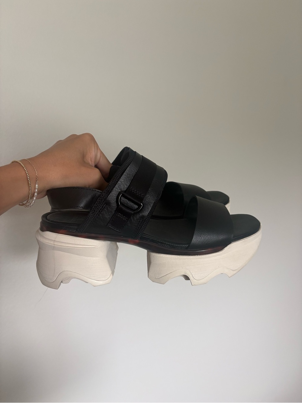 Sorel Kinetic Aura sandal wedge women shoes black size 10
